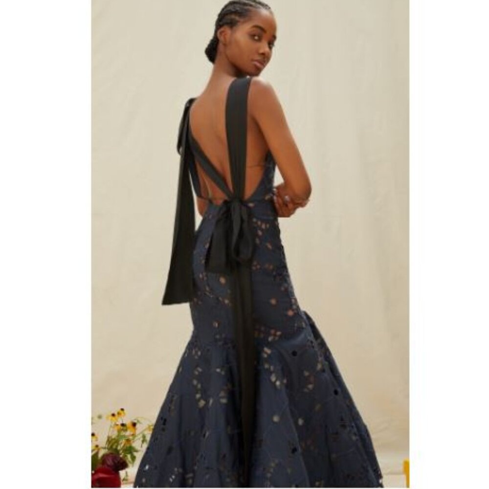 Oscar de la Renta Silk-Blend Broderie Anglaise Navy Gown NWOT US2